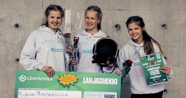 Hälsningar från vinnarna av NouHätä! 2014